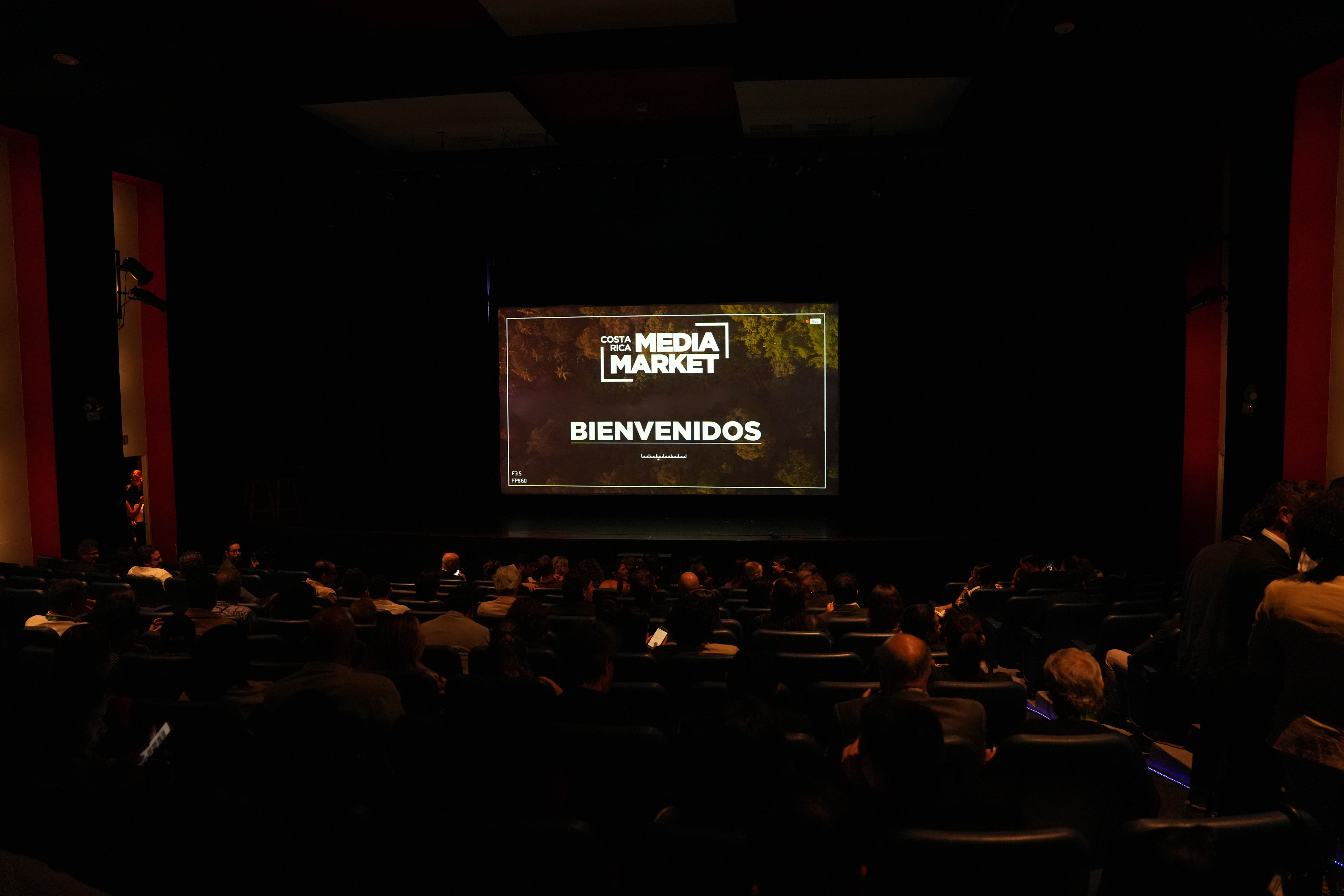 2.1.-Gala-Teatro-Eugene.jpg