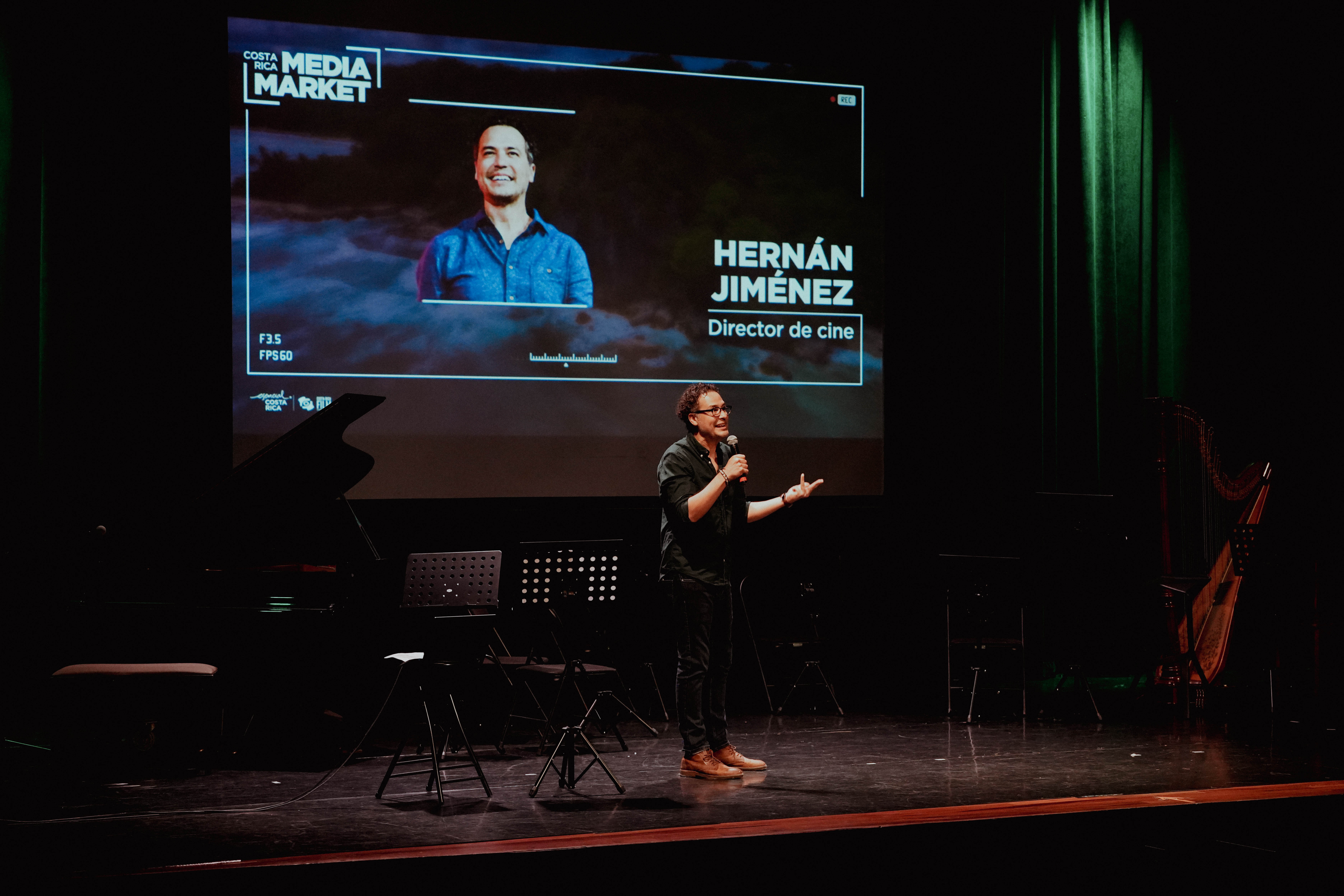 2.8. Gala Teatro Eugene